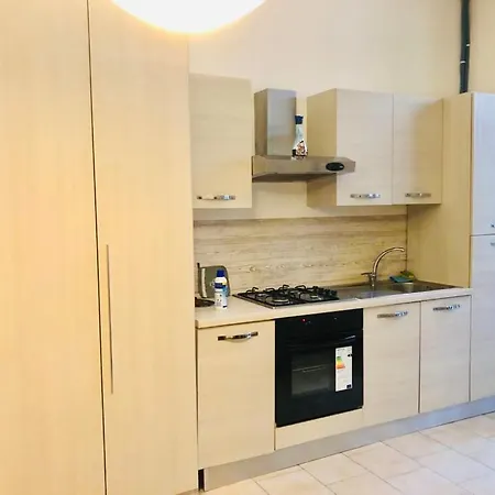 Apartamento Monolocale Affori Milán